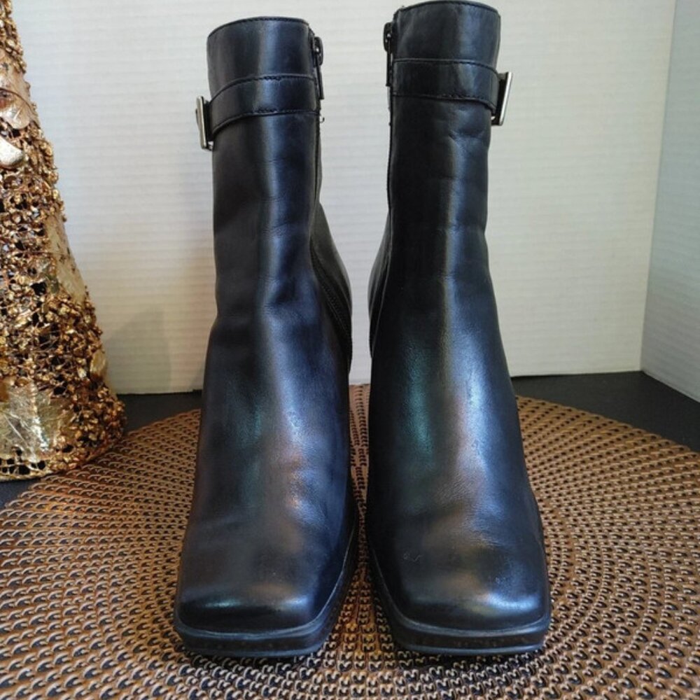 Ankle Bootie Size 6.5